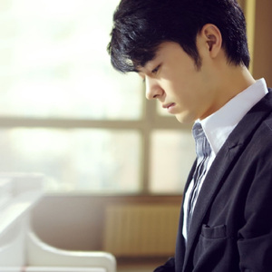 好雨配闲时该当肆意寻慰为己
